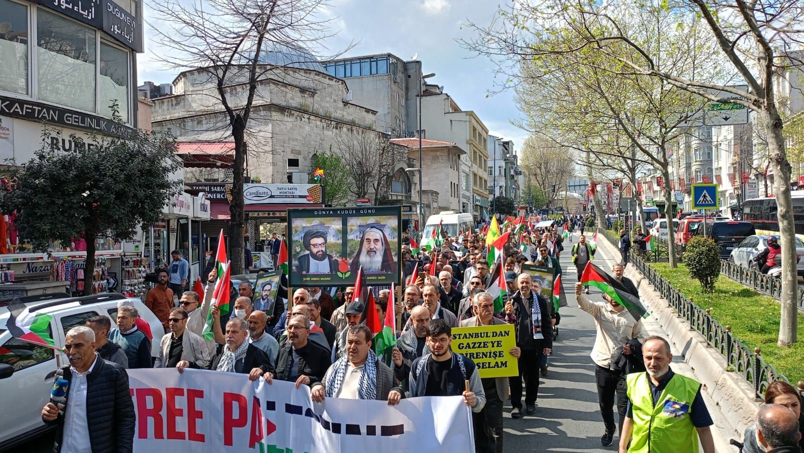 İSTANBUL'DA DÜNYA KUDÜS GÜNÜ YÜRÜYÜŞÜ