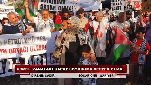 SOCAR'IN ÖNÜNDE 'VANALARI KAPAT SOYKIRIMA DESTEK OLMA' EYLEMİ YAPILDI